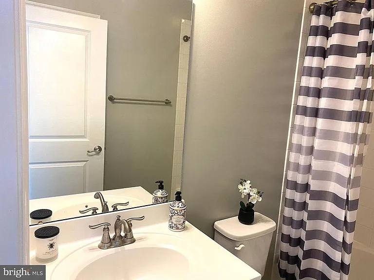 146 Norwood Dr — Photo 7