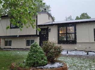 5677 S Oak St, Littleton, CO 80127