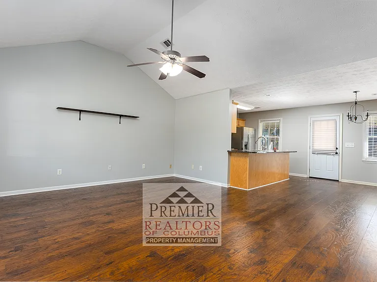 567 Mill Pond Dr — Photo 9