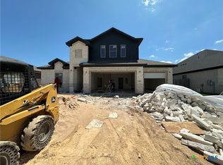 613 Golden Eagle Dr, Salado, TX 76571