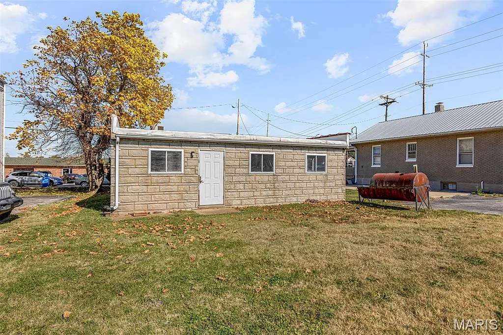 Studio, $1,700 — Photo 4