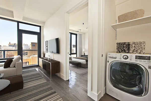 Rented by Compass | media 18