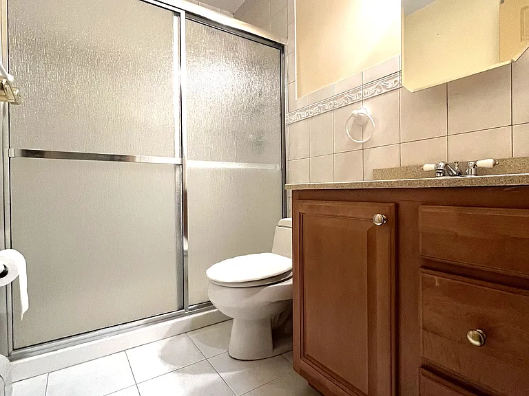 183 Martin Ave — Photo 12