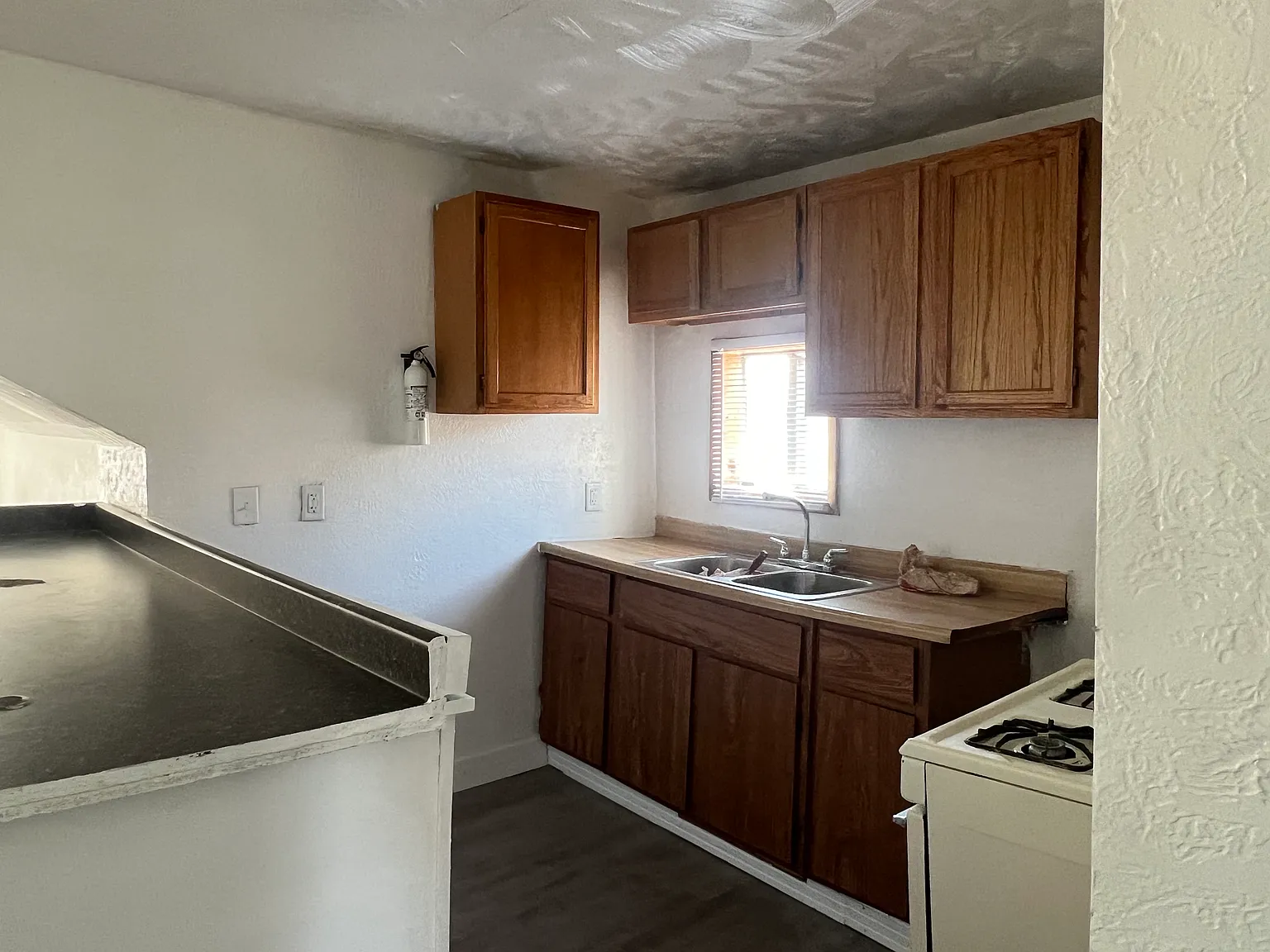 921 & 923 Baughman St — Photo 4