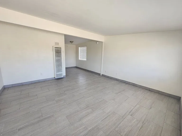 6213 Chia Ave #&-B — Photo 3