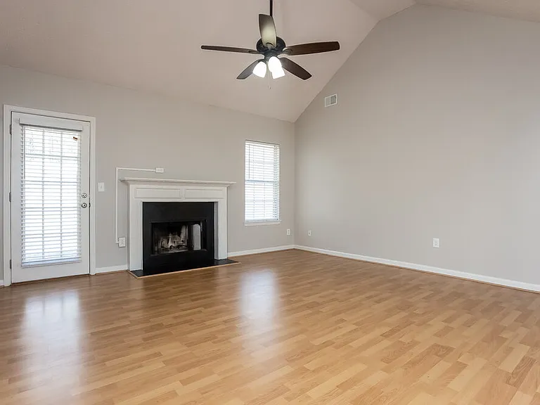 2238 Corkscrew Way — Photo 3