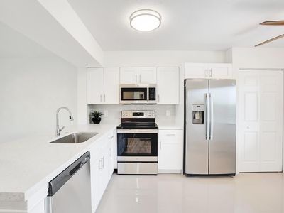 7320 Amberly Lane #403, Delray Beach, FL, 33446