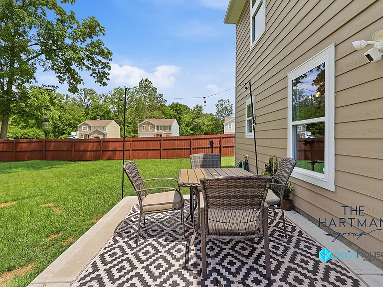 1018 Louise Dr — Photo 39