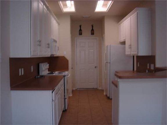 4th image of 17542 Olympic Park Ln