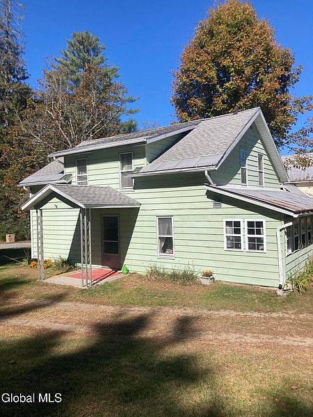 2nd image of 90 Dixon Road