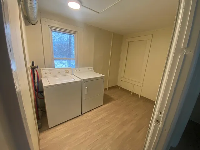 2 bed, 1000 sqft, $1,250 — Photo 2