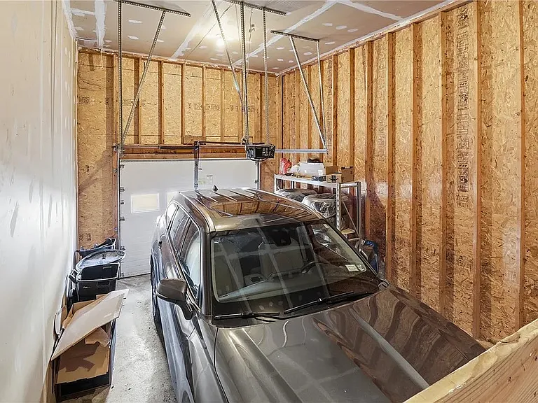 9 Sanctuary Dr — Photo 12