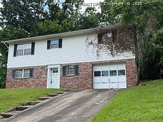 2nd image of 1021 Belmont St