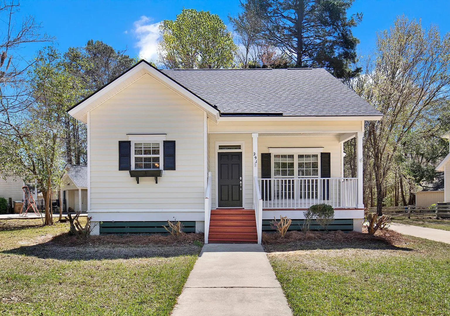 Coastal Cottage in Turtle Hill — Photo 2
