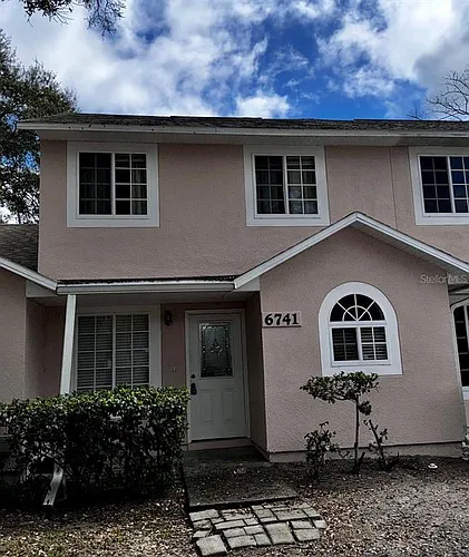 6741 Magnolia Pointe Cir Photo 1