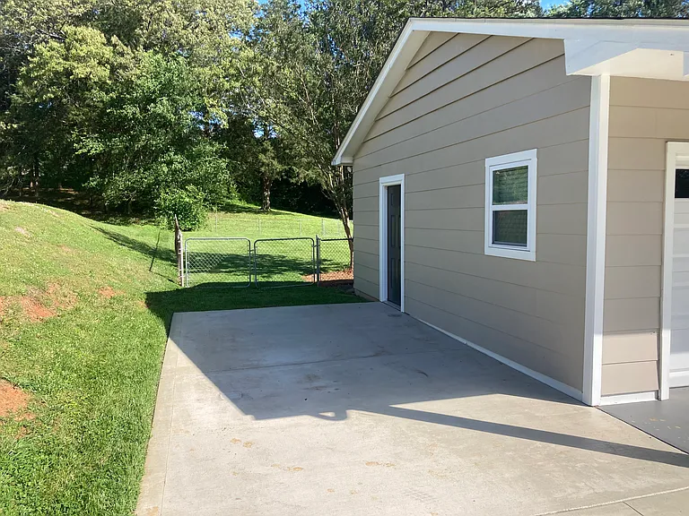 11160 Hughlan Dr — Photo 4