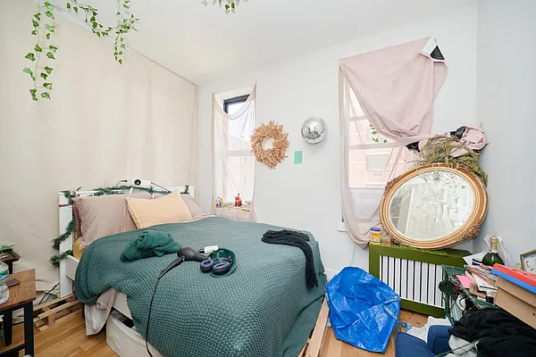 Rented by Living New York | media 10