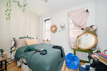 Rented by Living New York