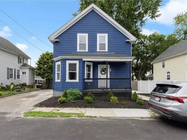 9 Cushman Ave, East Providence, RI 02914