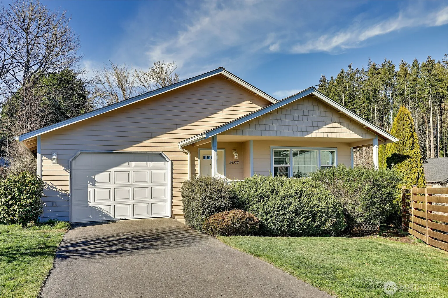 26377 Barrett Road NE photo 1