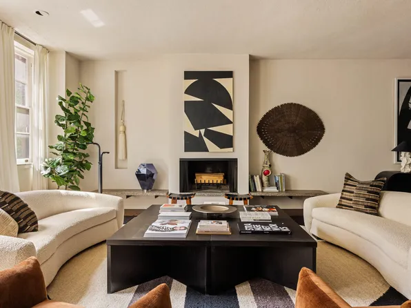 121 East 83rd Street image 1 of 16