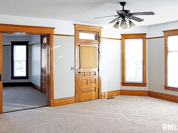 4th image of 502 W Evans St
