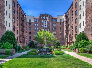 27 N Central Ave APT 3B, Hartsdale, NY 10530
