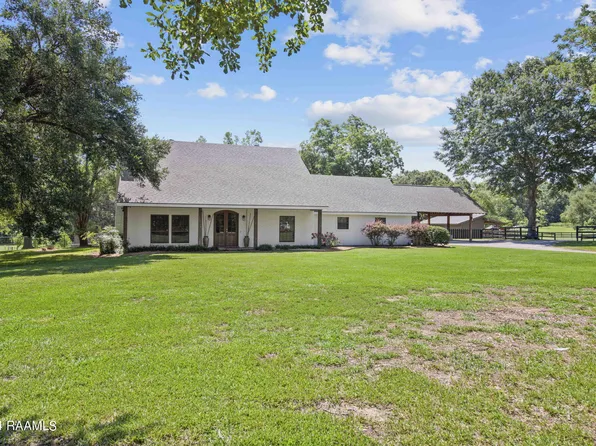 222 Meche Rd, Carencro, LA 70520
