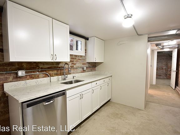 4th image of 1322 N Marion St #C