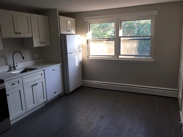 17 Aldrich Rd #1 — Photo 3
