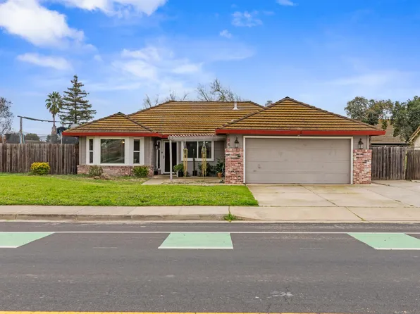 194 W Elm Ave, Galt, CA 95632