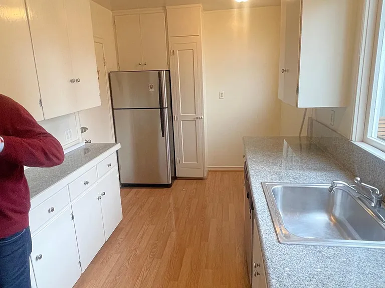 1003 Lombard St — Photo 20