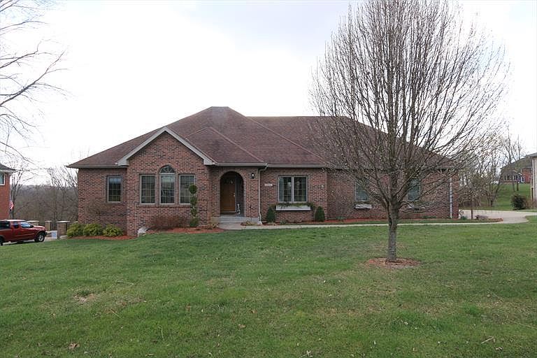 18804 Persimmon Woods Ct