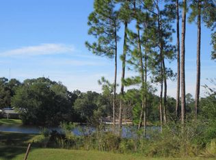 4572 Hermosa Rd, Crestview, FL 32539