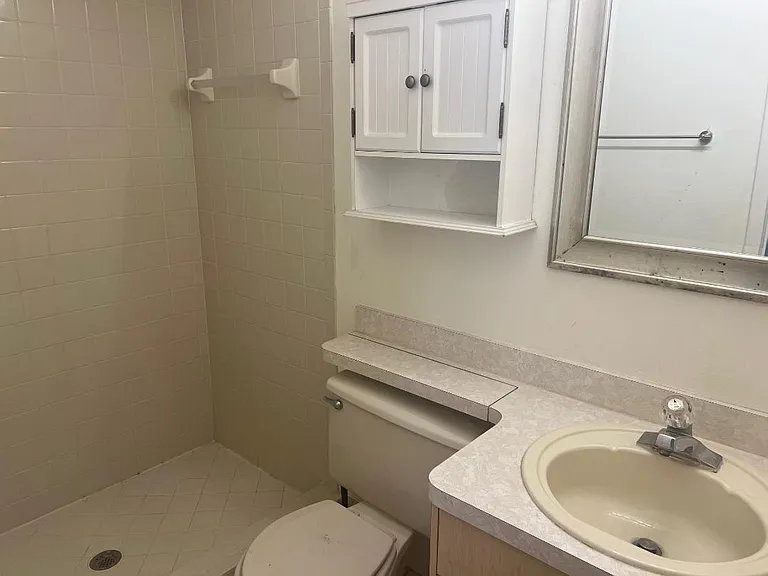 12325 Villager Ct — Photo 9