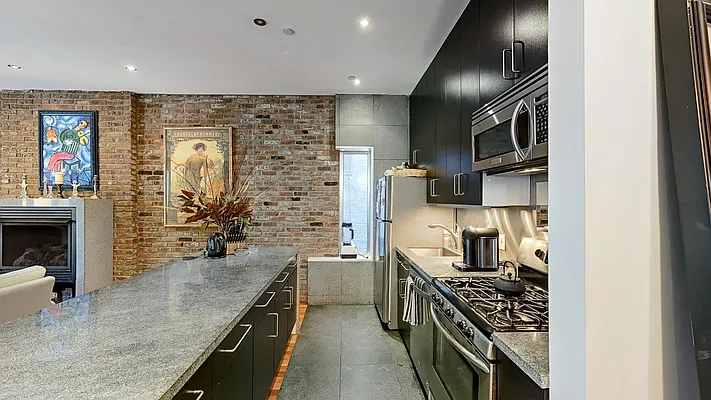 Rented by LG Fairmont Group | media 19