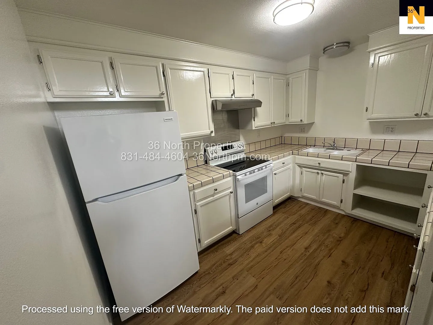Spacious 3-Bedroom Home with Large Yard, 2-Car Garage & Modern Updates! — Photo 2