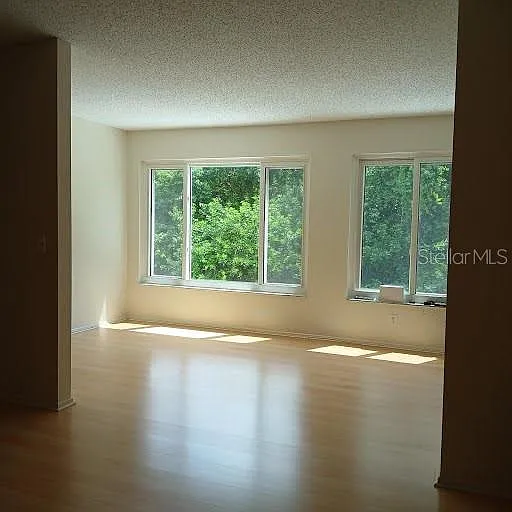 2391 Sumatran Way #43 — Photo 3