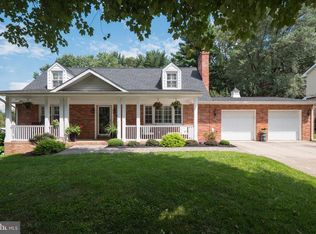 2521 McKenzie Rd, Ellicott City, MD 21042