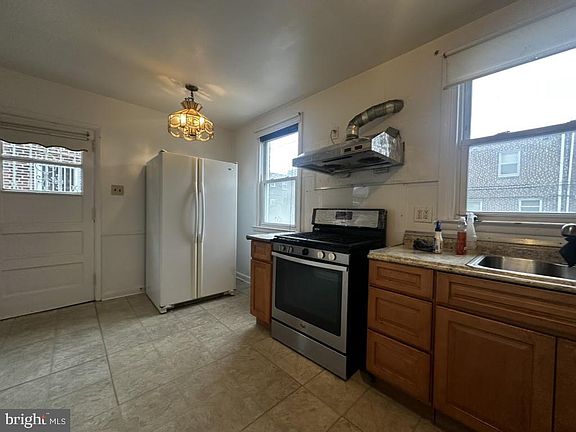 5th image of 1817 Megargee St