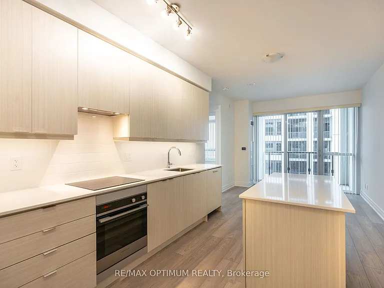 36 Elm Dr W #2102 — Photo 3