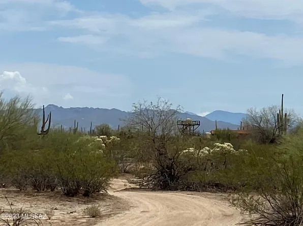31199 E Hedgehog Trl, Marana, AZ 85658