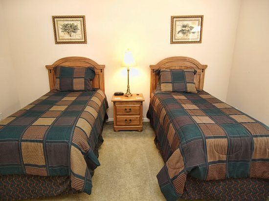 HR5P629NH-twin-bedroom-2