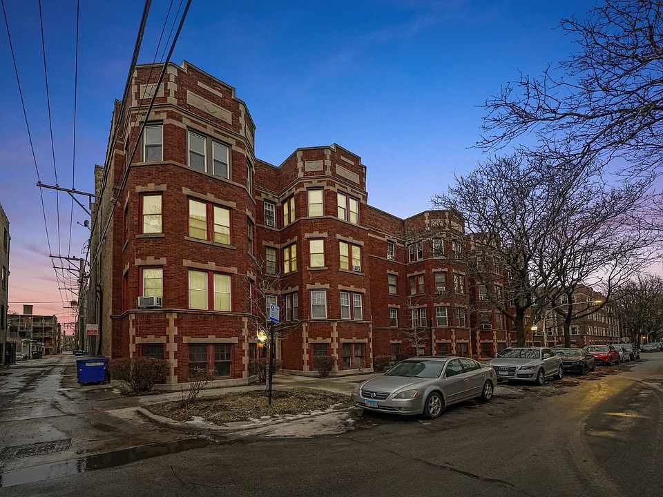 1st image of 7004 S Oglesby Ave #3