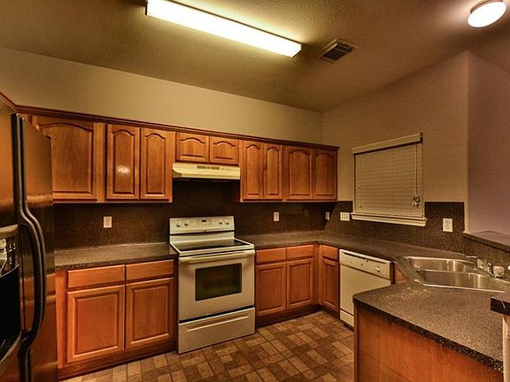 3rd image of 4321 Stassen St APT B