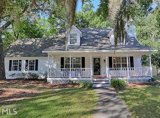 99 W Gazebo Ln, Savannah, GA 31410