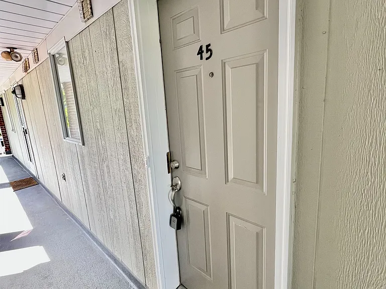 117 Bristol Rd E #45 — Photo 14