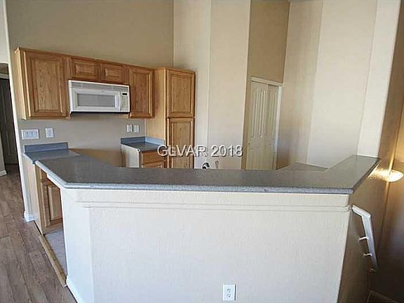 2nd image of 1080 Slate Crossing Ln Unit 101