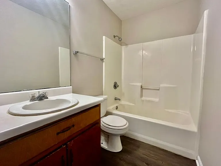 6-8 Pebblecreek Dr NW — Photo 6