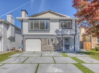 22419 125th Ave, Maple Ridge, BC V2X9N8